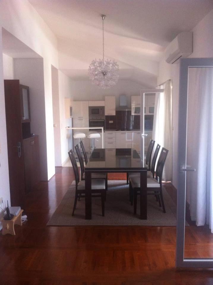 Apartments Milka Τρογκίρ Δωμάτιο φωτογραφία